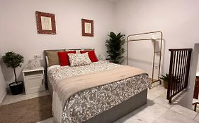 Elegant Duplex Isidoro Apartment